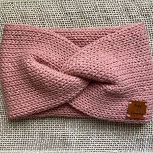 NWT Twisted Knitted Headband, knitted ear warmer, handmade item, double layered.